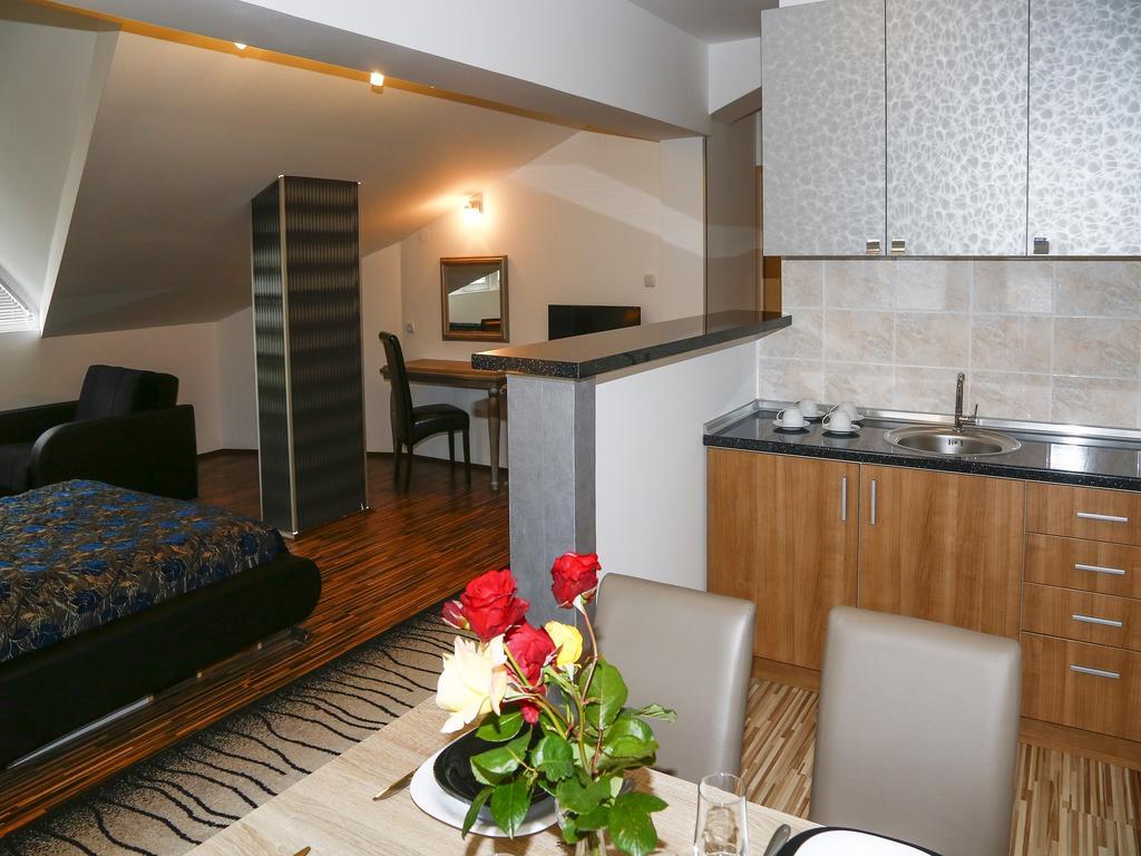 Apart Hotel Kalonis Skopie Habitación foto
