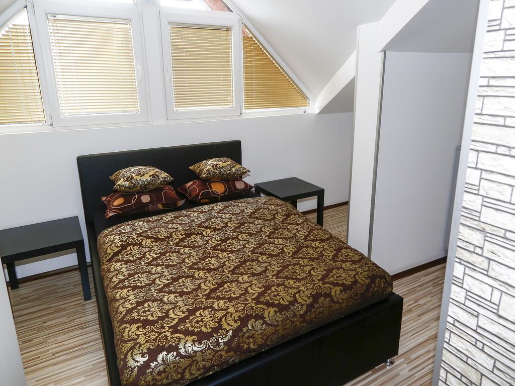 Apart Hotel Kalonis Skopie Habitación foto